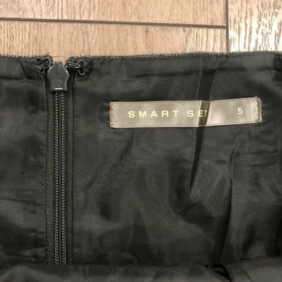 Vintage Wool-Blend Heather Brown Seamed Pencil Skirt - Size 4 - Picture 6 of 12